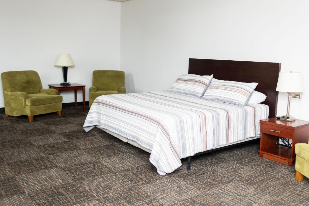 Mountain View Lodge Clifford Екстер'єр фото